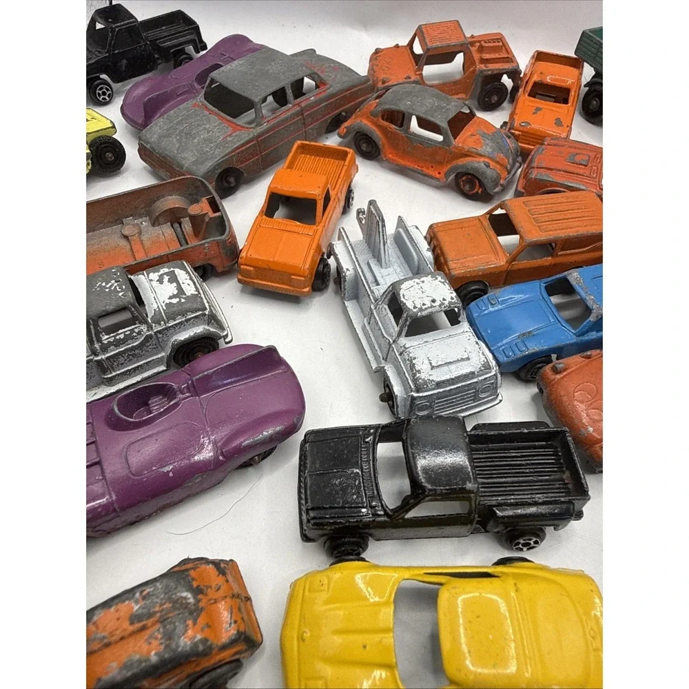Vintage Die Cast Cars Tootsie Toy Midgetoy LesneyMix Diecast Trucks Large Lot 49
